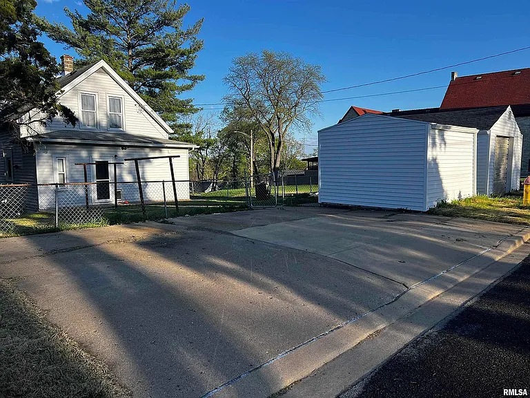 117 Hill Ave — Photo 13