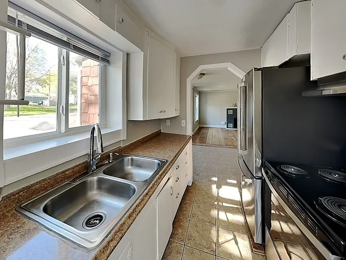 140 Park St E — Photo 7