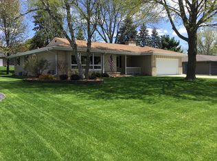 1209 Homestead Rd, Beaver Dam, WI 53916