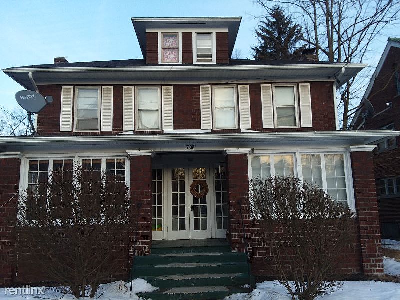 1st image of 708 Chenango St