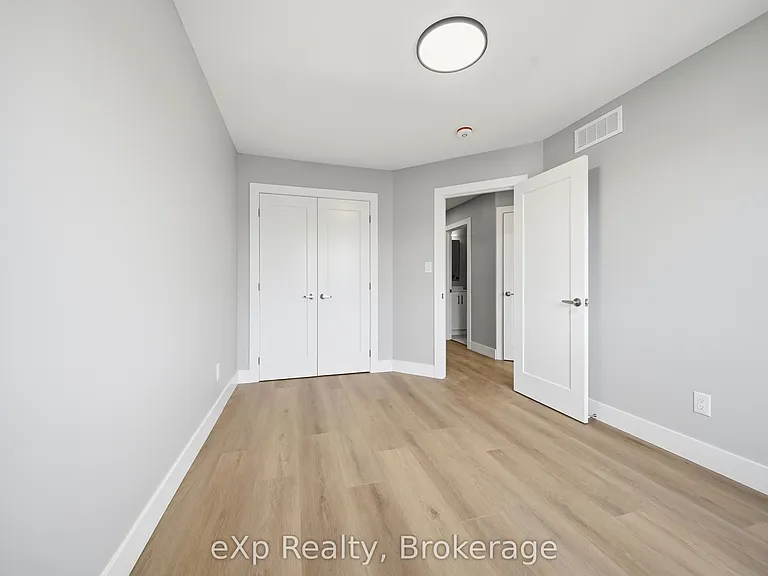 79 Maclellan Ave — Photo 18