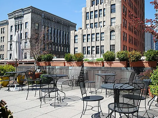 Sold by Sotheby's International Realty | media 19