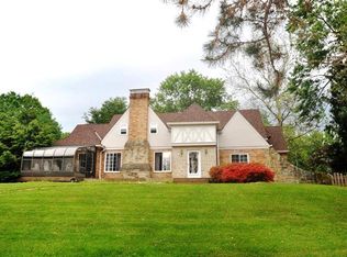 5621 Werk Rd, Cincinnati, OH 45248