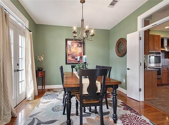 4th image of 1029 Lake Frances Dr