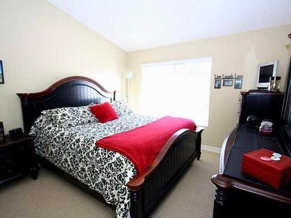 3rd image of 15383 Maturin Dr Unit 213