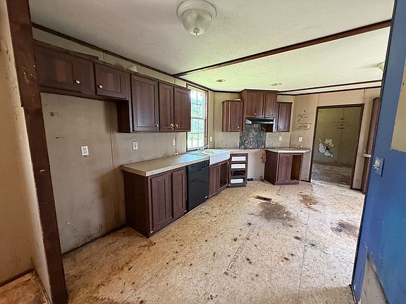 3rd image of 130 Bill Bragg Morton Rd