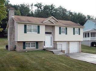 312 Rizzi Dr, Irwin, PA 15642