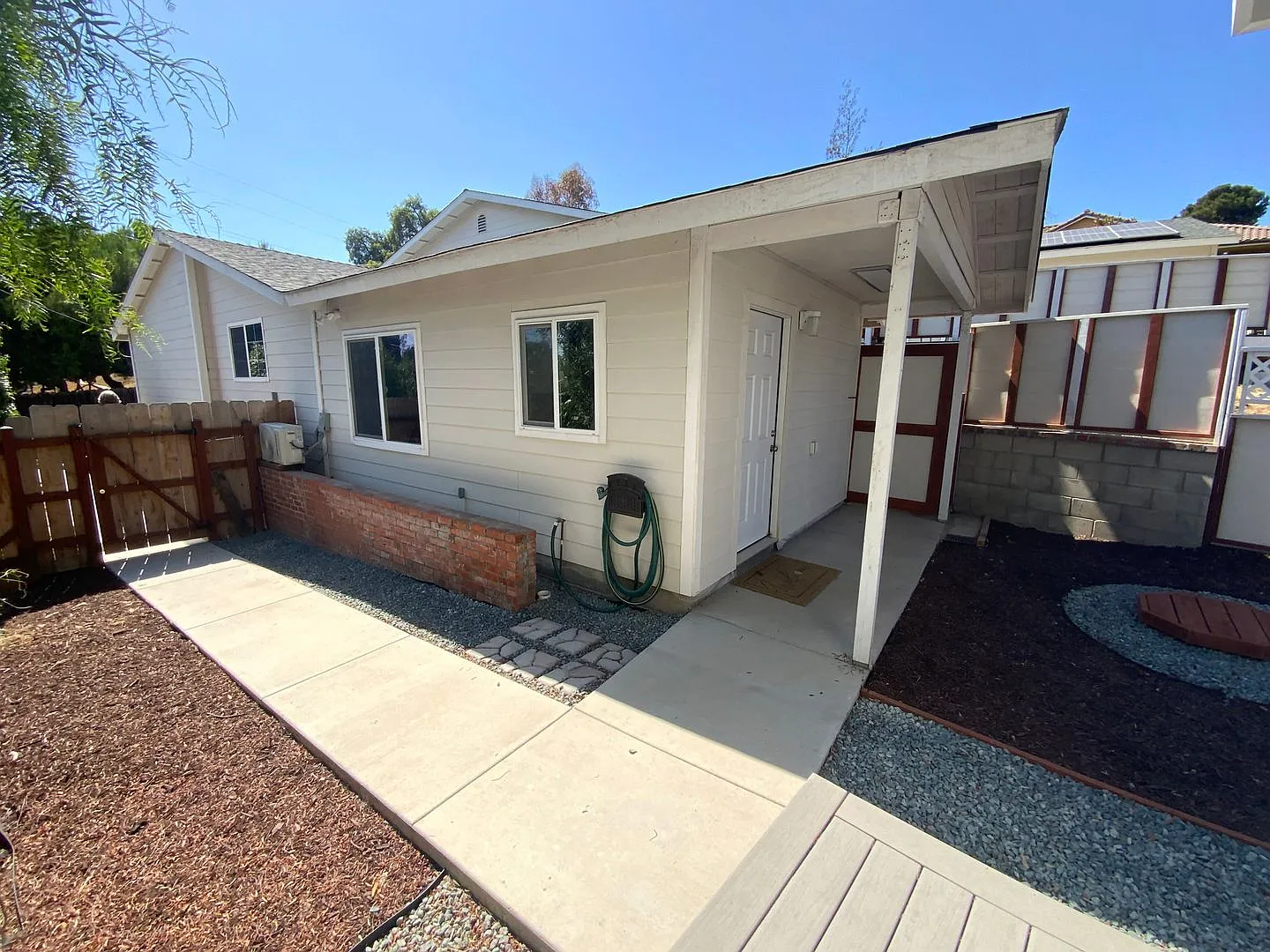 Upgraded Studio with Private Yard — Photo 1