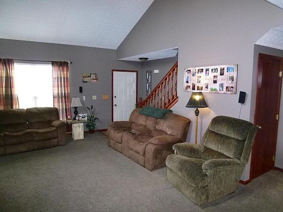 3rd image of 8505 Wildomar Ave
