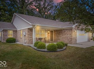 566 Cresthaven Dr, Indianapolis, IN 46217