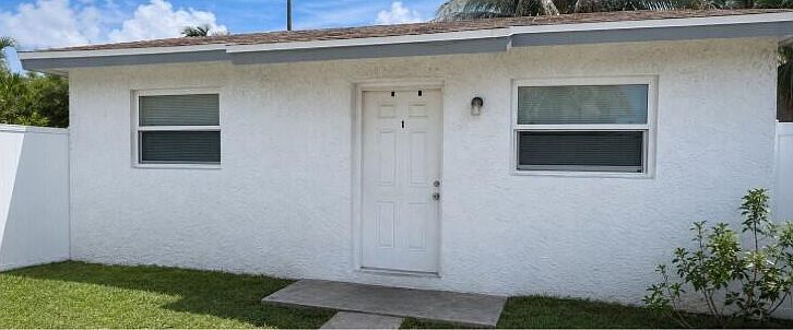 1st image of 334 MOCKINGBIRD Lane #1
