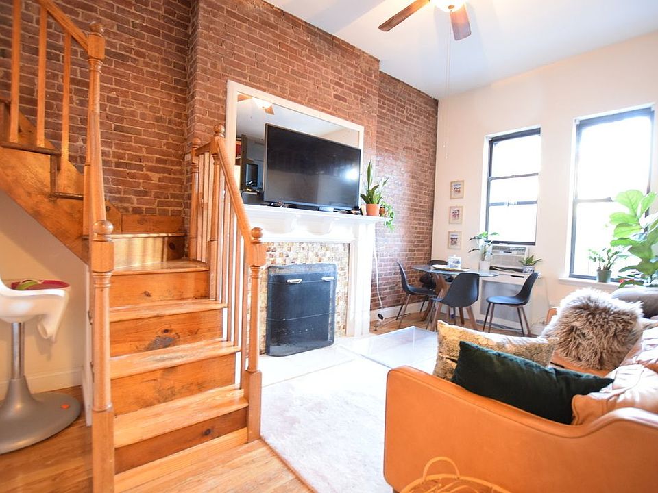 1st image of 42 W 73rd St #4