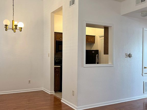3rd image of 3115 Tom Green St APT 410
