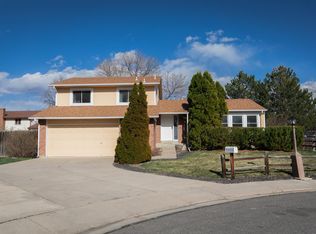 1751 Gifford Dr, Longmont, CO 80501