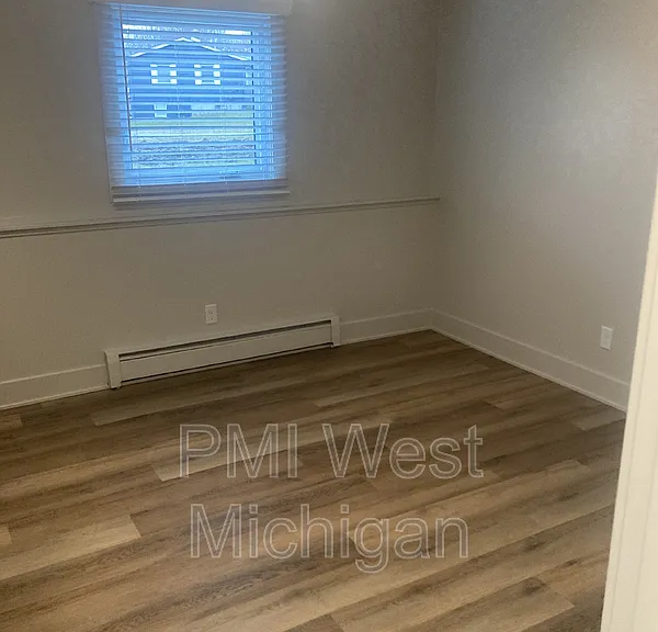 8426 Woodhaven Dr SW #4 — Photo 12