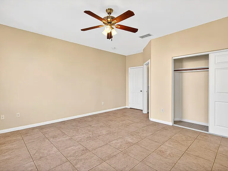 42217 Whisper Rock St — Photo 14