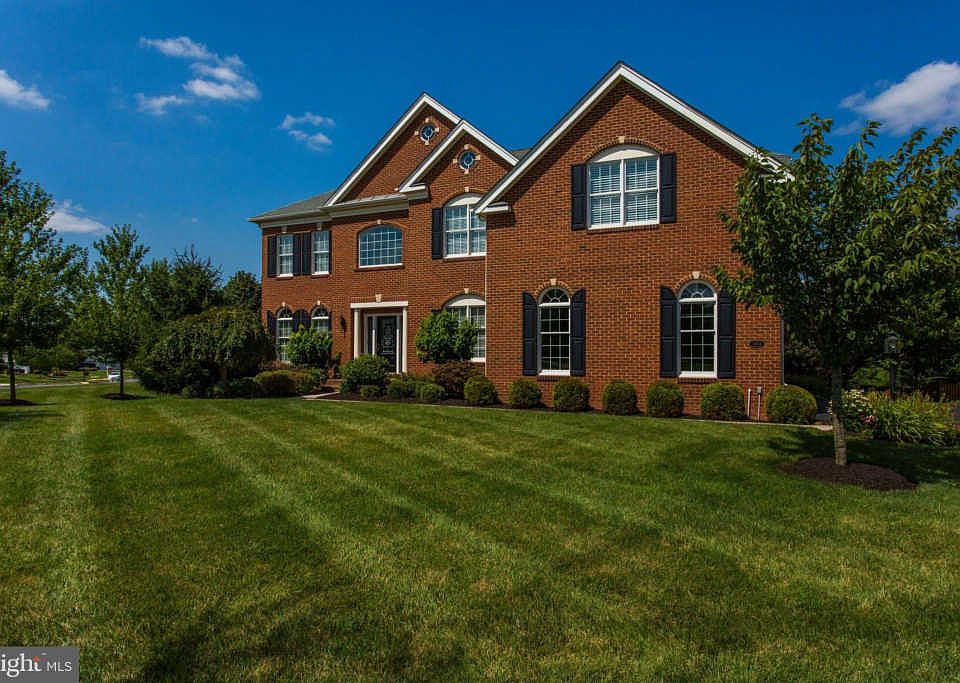 1st image of 14514 Cove Mountain Ct