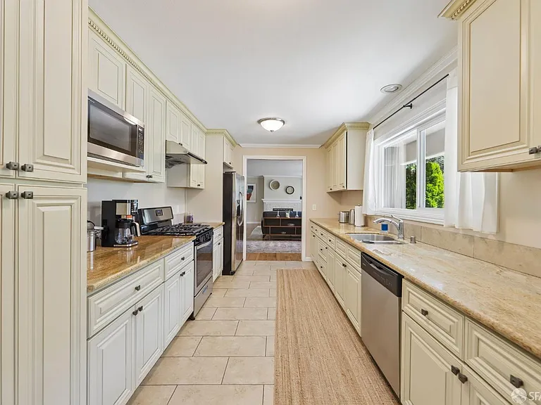 4052 Costado Rd — Photo 14