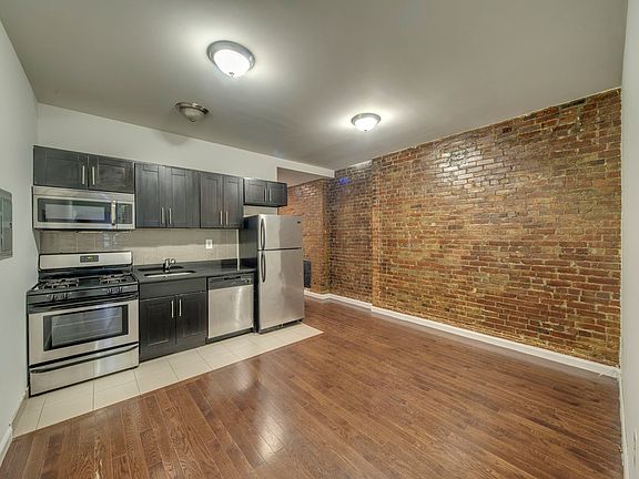 4th image of 221 E 35th St #4FE1