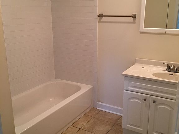 5th image of 335 Des Plaines Ave #G