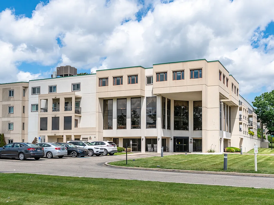Pleasantwood Apartments and Townhomes