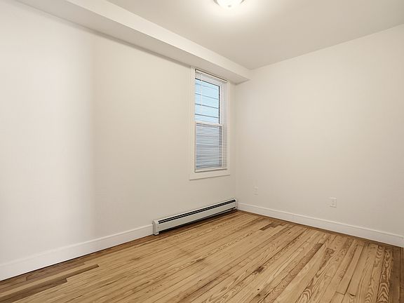 5th image of 196 2nd St Floor 2