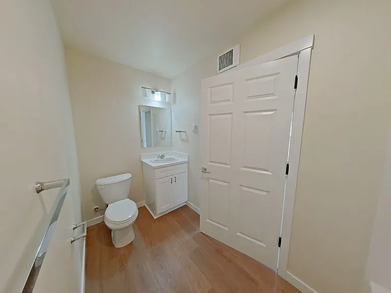 1445 Railroad Blvd #34 — Photo 7