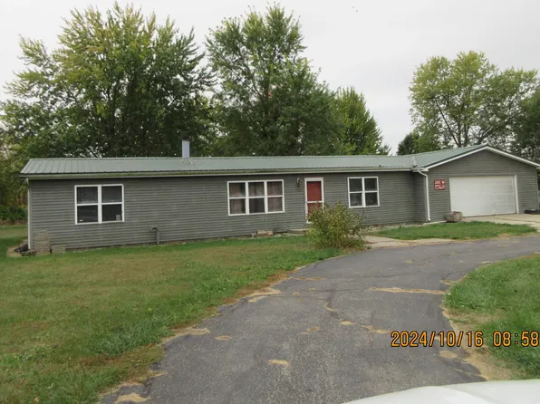 203 W Myrtle Glen Dr, Silver Lake, IN 46982