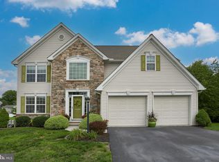238 Charlan Blvd, Mount Joy, PA 17552