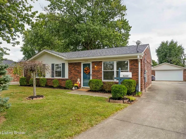 5229 Mount Holyoke Dr, Louisville, KY 40216