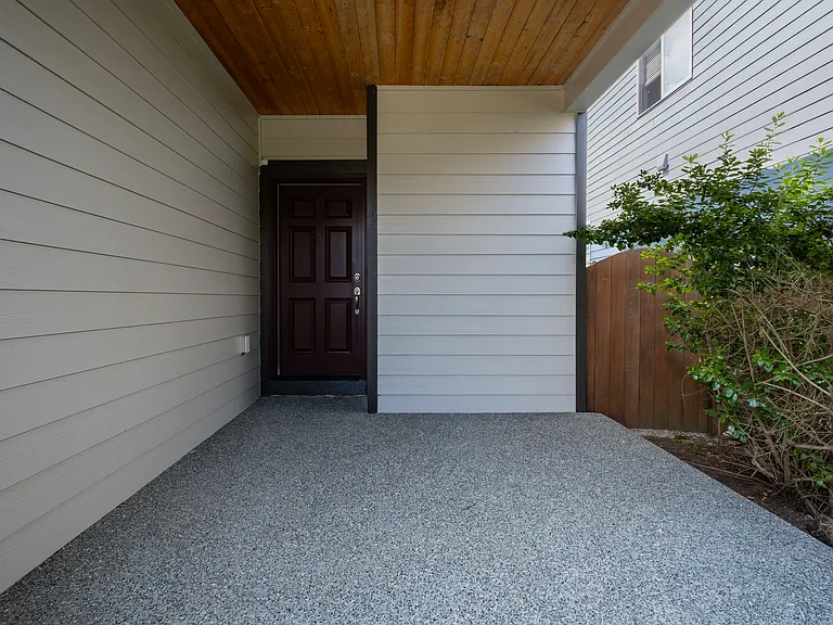 613 195th St SE — Photo 4