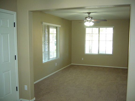 5th image of 2141 E Campo Bello Dr