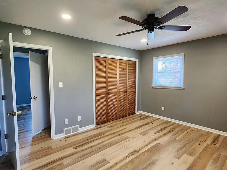 917 Olivette Rd — Photo 15
