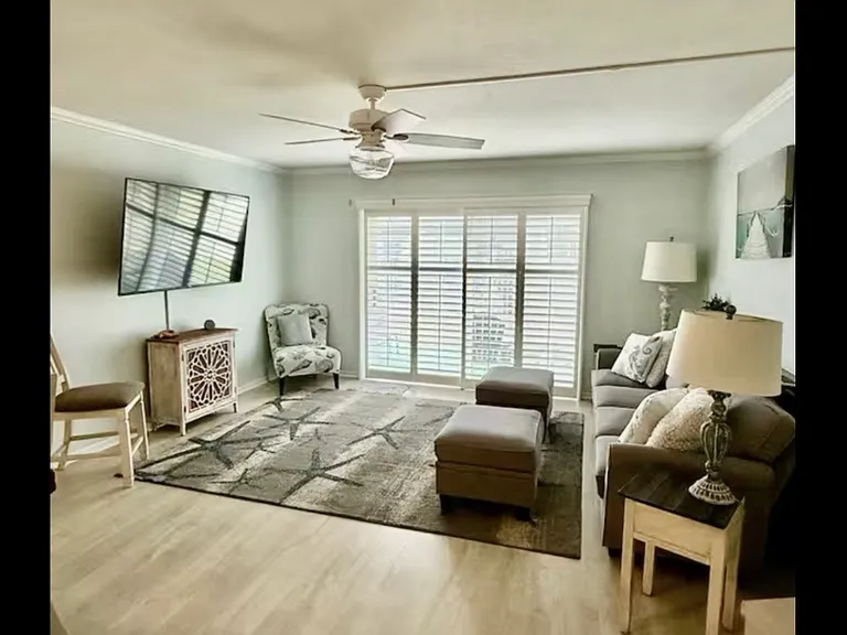 2820 Ocean Shore Blvd #28 — Photo 2
