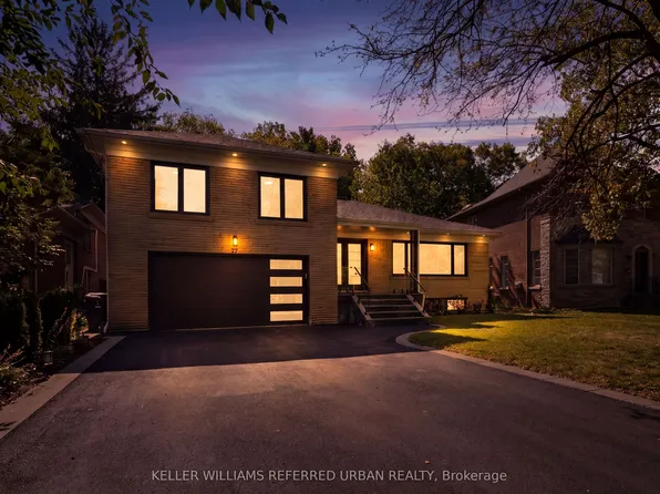 27 Christine Cres, Toronto, ON M2R 1A4