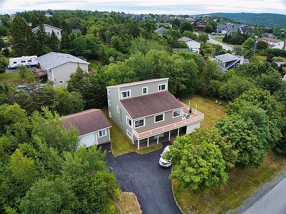 3rd image of 3 Blackstrap Place