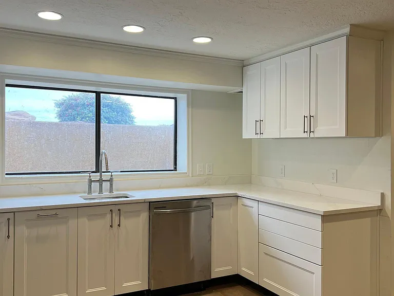 1054 Wesley Powell Dr #2 — Photo 21