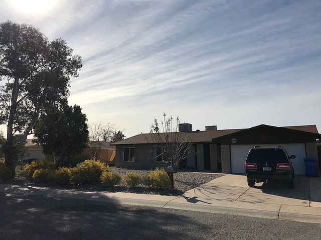1st image of 4815 W Columbine Dr