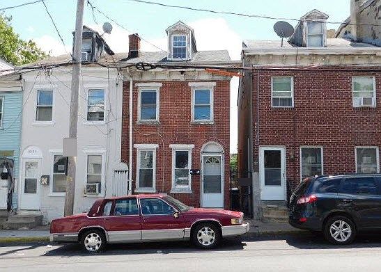 1st image of 1010 W 2nd St