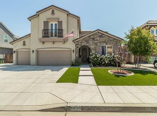 1523 N Ryan Ave, Clovis, CA 93619