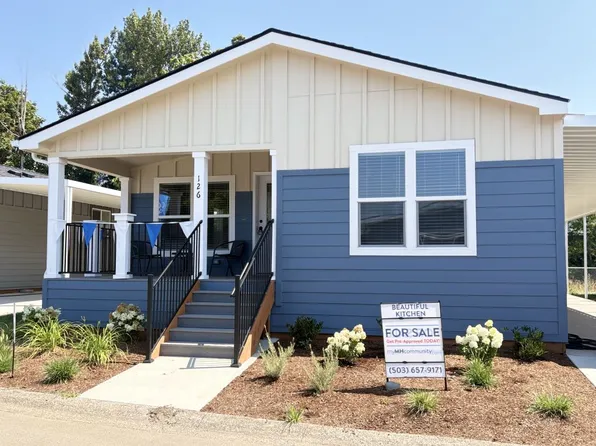 13640 SE Highway 212 Unit 126, Clackamas, OR 97015