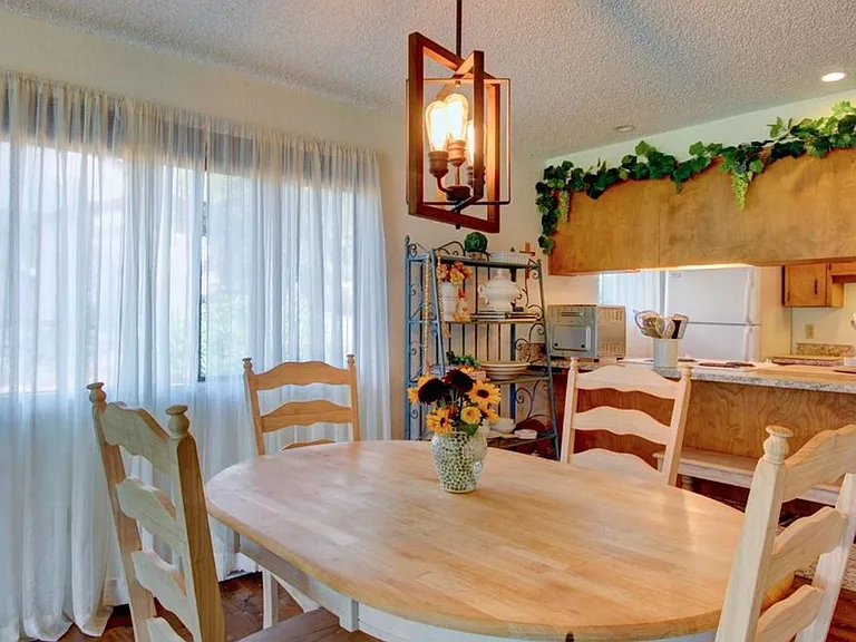 12492 Gwen Dr #10 — Photo 5