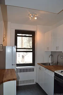 Rented by Urban Living | media 19