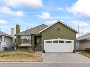 1513 N 10th Ave SE, High River, AB T1V1L8