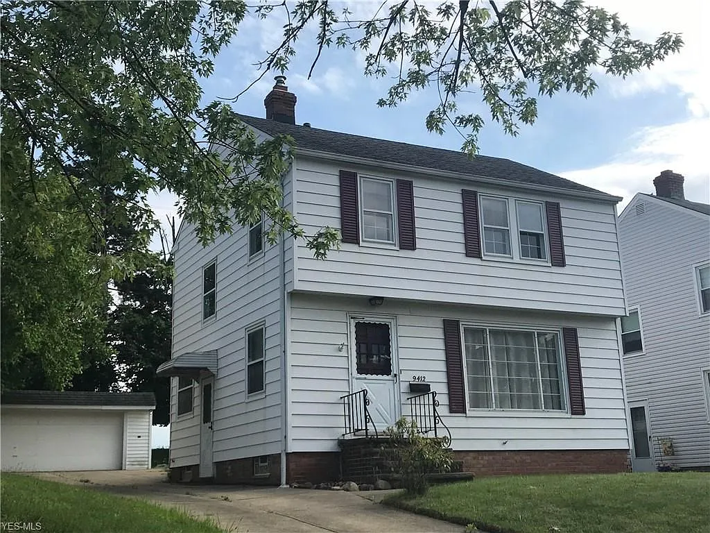 9412 S Highland Ave photo 1