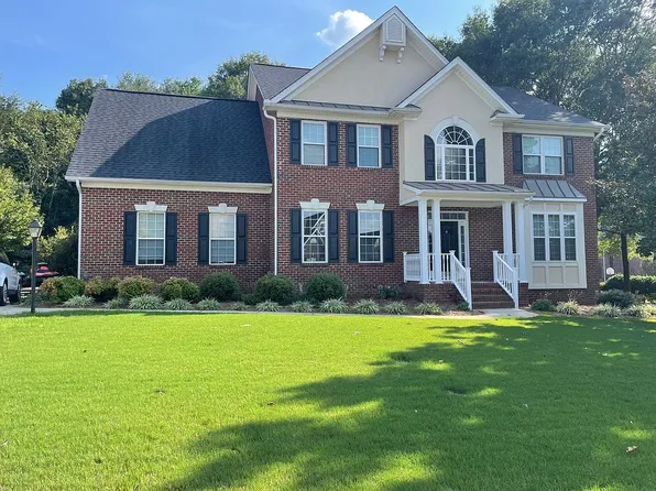 618 Heathercrest Ct, Simpsonville, SC 29681