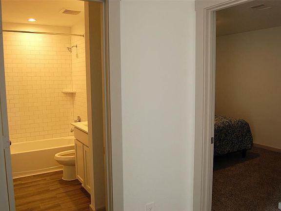 3rd image of 7839 Murciana Dr