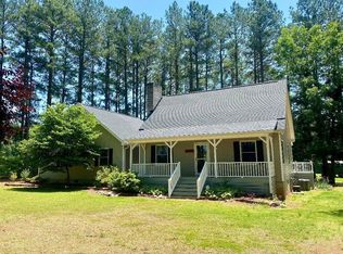 1887 Burnside Rd, Oxford, NC 27565