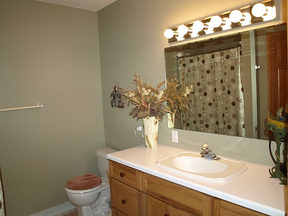 5th image of 8291 Boy Lake Dr NE