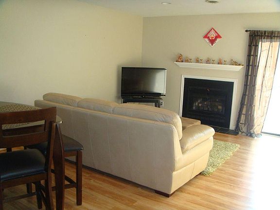 2nd image of 7005 Pine Ct